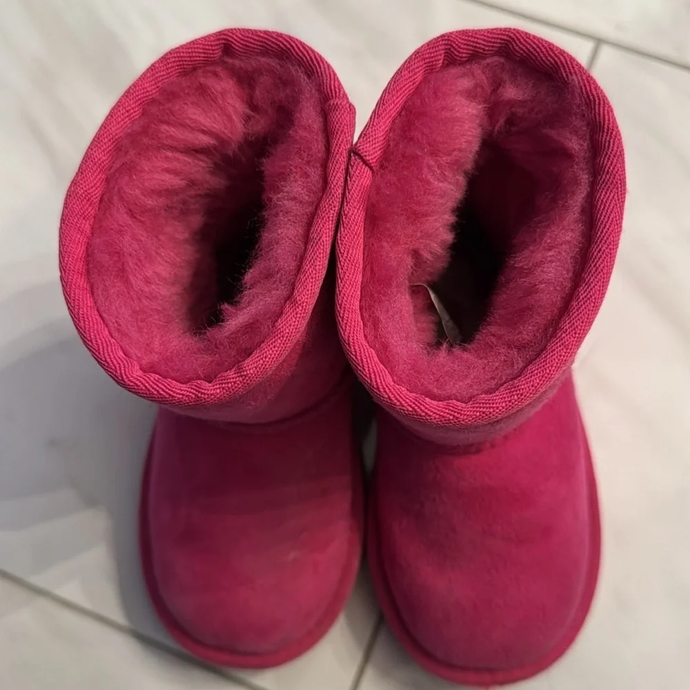Pink Ugg Classic Kids Boot